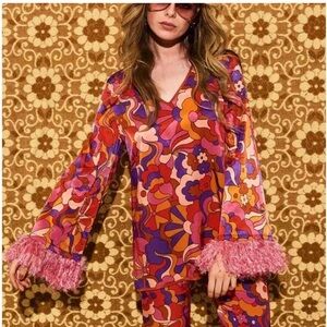 Floral Patterned Blouse with Pink Accents